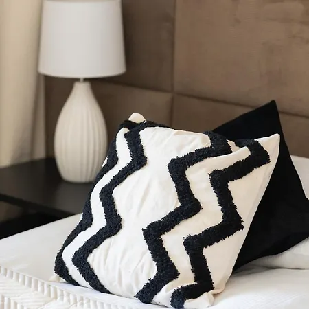 Apartment Nowoczesny Z Parkingiem Mokotow By Renters Warschau