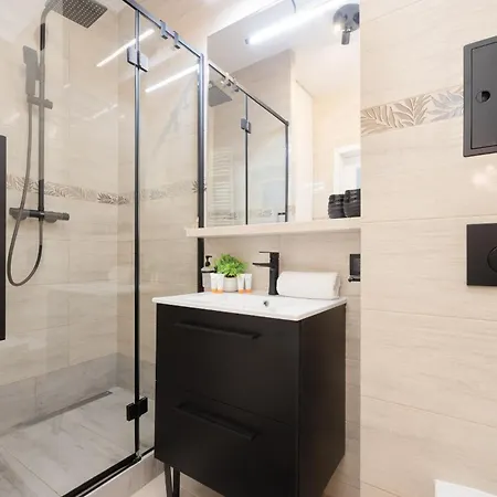 Nowoczesny Z Parkingiem Mokotow By Renters * Warschau